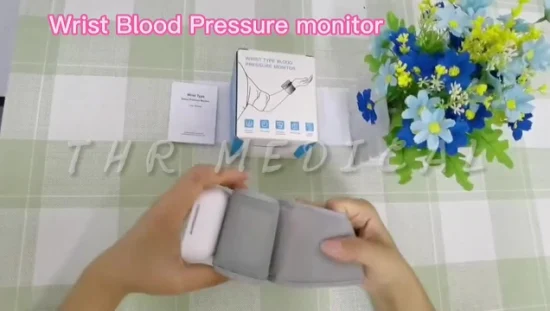 Misuratore elettronico della pressione sanguigna da polso digitale intelligente per uso domestico Prezzo (THR